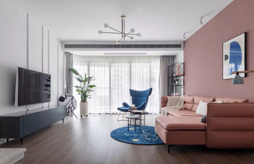 吊頂?shù)降自摬辉撗b？搞清楚這些問題，別讓家裝毀在吊頂上！