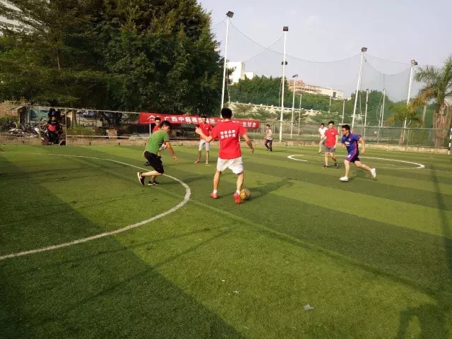 中庭裝飾集團(tuán)&ldquo;國慶杯&rdquo;足球盛宴！